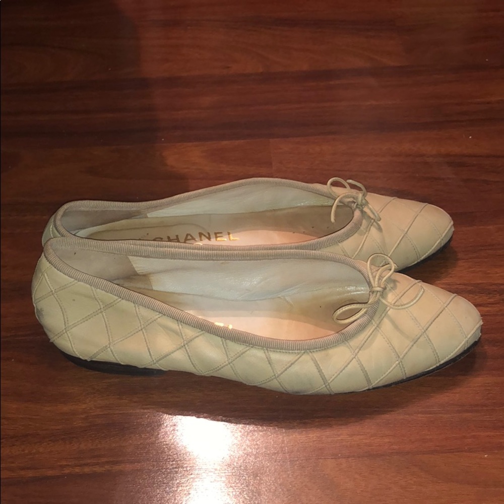 CHANEL flats - Picture 2 of 8